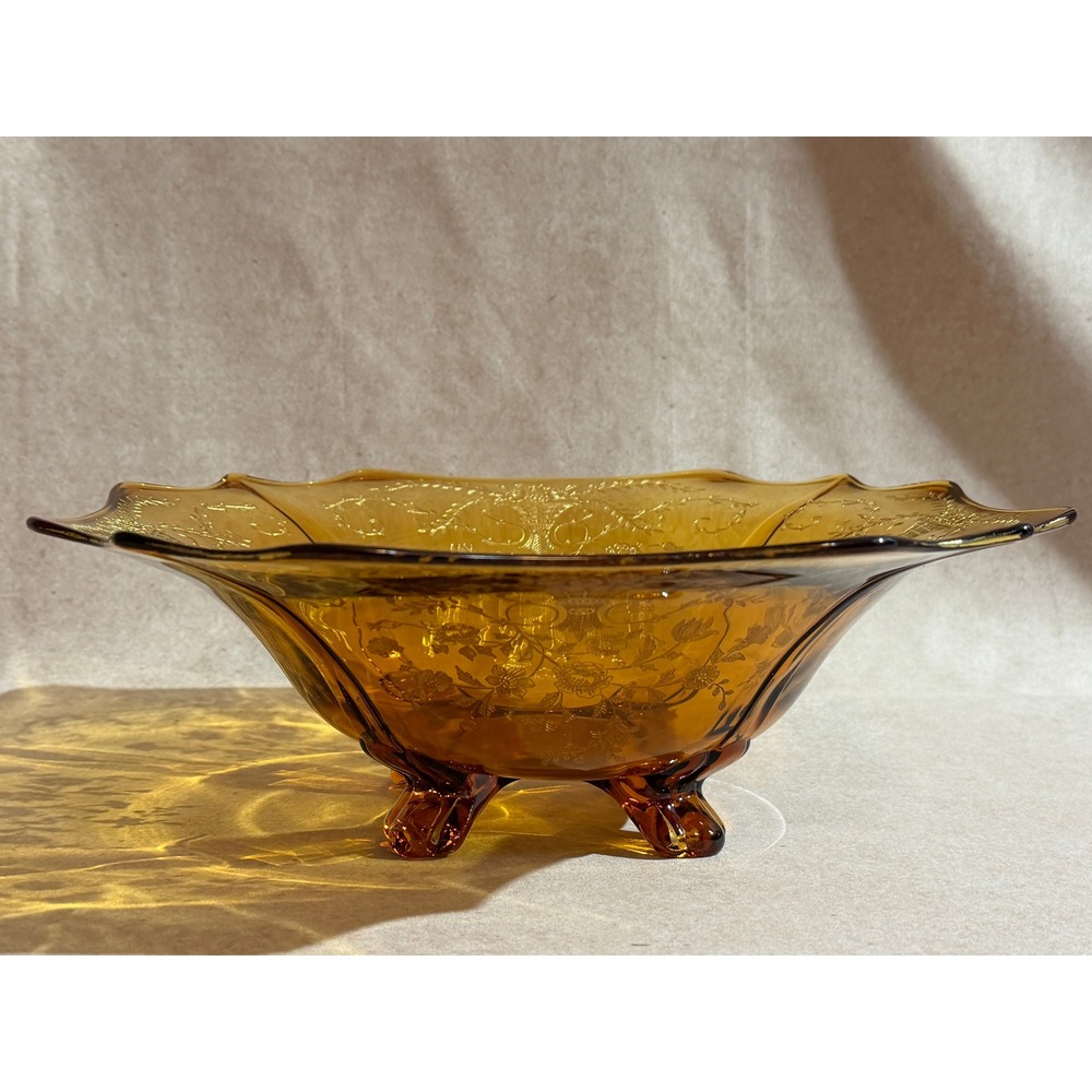 Portia-Amber‎ (Stem #3122) by Cambridge Footed Bowl Etched Floral Scalloped Rim